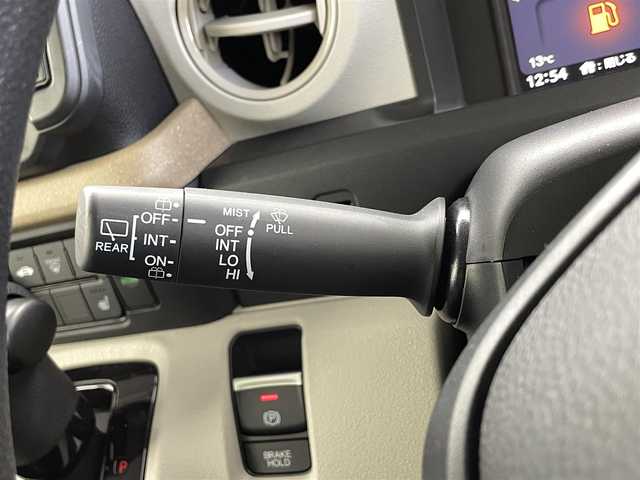 ホンダ Ｎ ＢＯＸ 福井県 2024(令6)年 0.4万km プレミアムサンライトホワイトパール 純正８インチナビ/【AM/FM/CD/DVD/フルセグTV/Bluetooth/USB】/バックカメラ/ETC/片側パワースライドドア/前席シートヒーター/前方ドライブレコーダー/追従型クルーズコントロール/オートライト/LEDヘッドライト/電動パーキングブレーキ/ブレーキホールド/ステアリングスイッチ