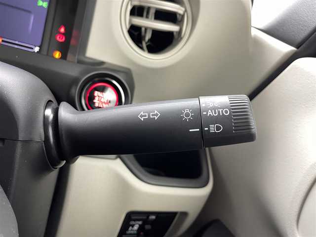 ホンダ Ｎ ＢＯＸ 福井県 2024(令6)年 0.4万km プレミアムサンライトホワイトパール 純正８インチナビ/【AM/FM/CD/DVD/フルセグTV/Bluetooth/USB】/バックカメラ/ETC/片側パワースライドドア/前席シートヒーター/前方ドライブレコーダー/追従型クルーズコントロール/オートライト/LEDヘッドライト/電動パーキングブレーキ/ブレーキホールド/ステアリングスイッチ