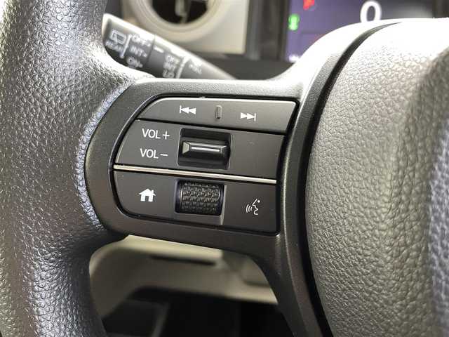 ホンダ Ｎ ＢＯＸ 福井県 2024(令6)年 0.4万km プレミアムサンライトホワイトパール 純正８インチナビ/【AM/FM/CD/DVD/フルセグTV/Bluetooth/USB】/バックカメラ/ETC/片側パワースライドドア/前席シートヒーター/前方ドライブレコーダー/追従型クルーズコントロール/オートライト/LEDヘッドライト/電動パーキングブレーキ/ブレーキホールド/ステアリングスイッチ