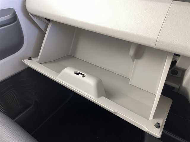 ホンダ Ｎ ＢＯＸ 福井県 2024(令6)年 0.4万km プレミアムサンライトホワイトパール 純正８インチナビ/【AM/FM/CD/DVD/フルセグTV/Bluetooth/USB】/バックカメラ/ETC/片側パワースライドドア/前席シートヒーター/前方ドライブレコーダー/追従型クルーズコントロール/オートライト/LEDヘッドライト/電動パーキングブレーキ/ブレーキホールド/ステアリングスイッチ