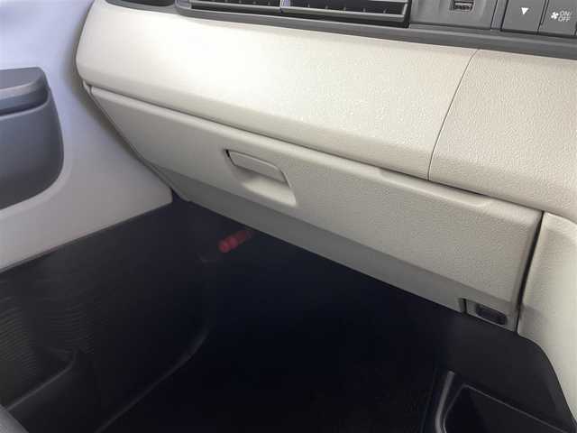 ホンダ Ｎ ＢＯＸ 福井県 2024(令6)年 0.4万km プレミアムサンライトホワイトパール 純正８インチナビ/【AM/FM/CD/DVD/フルセグTV/Bluetooth/USB】/バックカメラ/ETC/片側パワースライドドア/前席シートヒーター/前方ドライブレコーダー/追従型クルーズコントロール/オートライト/LEDヘッドライト/電動パーキングブレーキ/ブレーキホールド/ステアリングスイッチ