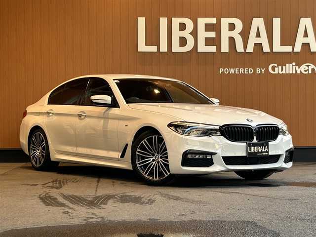 ＢＭＷ ５２３ｄ Mスポーツ 宮城県 2019(平31)年 5.7万km アルピンホワイトⅢ イノベーションパッケージ/アクティブクルーズコントロール/レーンキープアシスト/レーンチェンジウォーニング/ヘッドアップディスプレイ/iDriveナビゲーションシステム/フルセグTV/全方位カメラ/LEDヘッドライト/オートマチックハイビーム/メモリ機能付きパワーシート/コンフォートアクセス/パワートランク/純正19インチAW/ドライブレコーダー/ETC2.0車載器/ワイヤレスチャージング