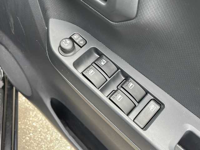 ダイハツ ミラ イース G リミテッド SAⅢ 新潟県 2023(令5)年 3.5万km ブラックマイカメタリック ワンオーナー/冬タイヤ積載/純正ナビ/（DTV/DVD/Bluetooth）/衝突軽減/コーナーセンサー/バックカメラ/プッシュスタート/アイドリングストップ/ドライブレコーダー/シートヒーター/USB電源/シガーソケット/フロアマット/LEDヘッドライト/電格ミラー/ドアバイザー/スペアキー