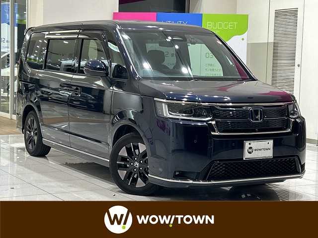 ホンダ ステップワゴン スパーダ eHEV 神奈川県 2023(令5)年 3.4万km ミッドナイトブルービームM ホンダセンシング　/純正11.4インチメモリナビ/　　CD/DVD/BT/フルセグ/マルチビューカメラ /両側パワースライドドア /パワーバックドア /レーダークルーズコントロール /LEDオートライト /ハーフレザー /シートヒーター/純正16インチアルミホイール/ステアリングスイッチ /純正ETC