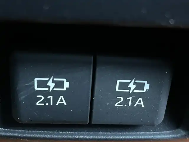 トヨタ カローラツーリング ハイブリッド ダブルバイビー 群馬県 2022(令4)年 2.6万km ブラックマイカ 純正８インチディスプレイオーディオ　バックカメラ　レーダークルーズコントロール　ＢＳＭ　ハーフレザーシート　シートヒーター　純正１７インチマットブラックＡＷ　ステアリングリモコン　ＥＴＣ２．０　禁煙車