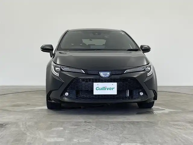 トヨタ カローラツーリング ハイブリッド ダブルバイビー 群馬県 2022(令4)年 2.6万km ブラックマイカ 純正８インチディスプレイオーディオ　バックカメラ　レーダークルーズコントロール　ＢＳＭ　ハーフレザーシート　シートヒーター　純正１７インチマットブラックＡＷ　ステアリングリモコン　ＥＴＣ２．０　禁煙車