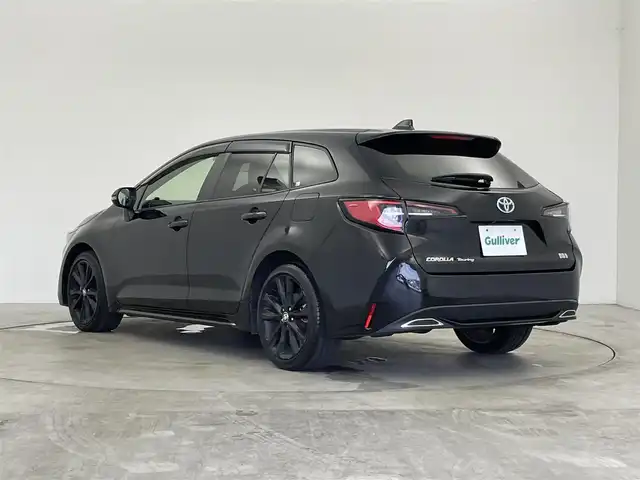 トヨタ カローラツーリング ハイブリッド ダブルバイビー 群馬県 2022(令4)年 2.6万km ブラックマイカ 純正８インチディスプレイオーディオ　バックカメラ　レーダークルーズコントロール　ＢＳＭ　ハーフレザーシート　シートヒーター　純正１７インチマットブラックＡＷ　ステアリングリモコン　ＥＴＣ２．０　禁煙車
