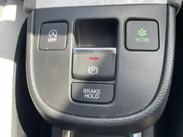 ホンダ フィット クロスター 東京都 2020(令2)年 2.9万km サーフブルー Honda SENSING/・衝突軽減ブレーキ/・誤発進抑制機能/・路外逸脱抑制機能/・アダプティブクルーズコントロール/・先行車発進お知らせ機能/プッシュスタート/アイドリングストップ/スマートキー/ETC/バックカメラ/純正ナビ/純正フロアマット/純正アルミホイール/オートライト/純正LEDヘッドライト