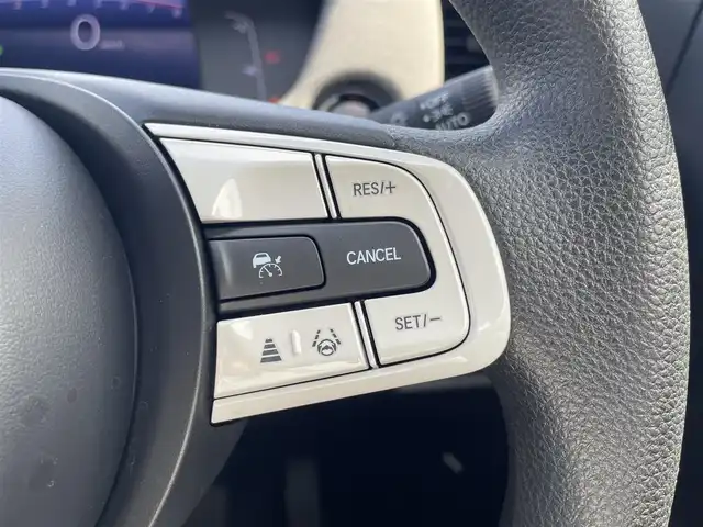 ホンダ フィット クロスター 東京都 2020(令2)年 2.9万km サーフブルー Honda SENSING/・衝突軽減ブレーキ/・誤発進抑制機能/・路外逸脱抑制機能/・アダプティブクルーズコントロール/・先行車発進お知らせ機能/プッシュスタート/アイドリングストップ/スマートキー/ETC/バックカメラ/純正ナビ/純正フロアマット/純正アルミホイール/オートライト/純正LEDヘッドライト