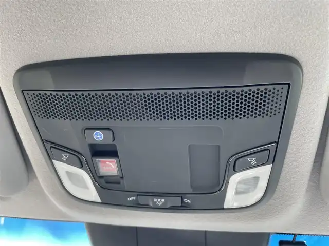 ホンダ フィット クロスター 東京都 2020(令2)年 2.9万km サーフブルー Honda SENSING/・衝突軽減ブレーキ/・誤発進抑制機能/・路外逸脱抑制機能/・アダプティブクルーズコントロール/・先行車発進お知らせ機能/プッシュスタート/アイドリングストップ/スマートキー/ETC/バックカメラ/純正ナビ/純正フロアマット/純正アルミホイール/オートライト/純正LEDヘッドライト