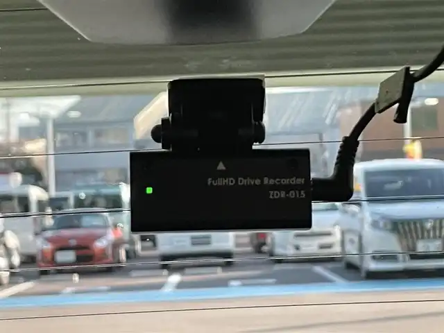 日産 オーラ G レザーエディション 大分県 2022(令4)年 5.2万km 黒 純正ディスプレイオーディオ/(Bluetooth/カープレイ/HDMI）/インテリジェントエマージェンシーブレーキ/踏み間違い衝突防止アシスト/標識検知機能/車線逸脱警報/ふらつき警報/車線逸脱防止支援システム/車両接近通報装置/ＢＯＳＥサウンド/全周囲カメラ/デジタルインナーミラー/ＢＳＭ/プロパイロット/ＴＶキャンセラー/ワイヤレス充電器/ビルトインＥＴＣ２．０/社外ドライブレコーダー前後/ＵＳＢ接続端子/プッシュスタート