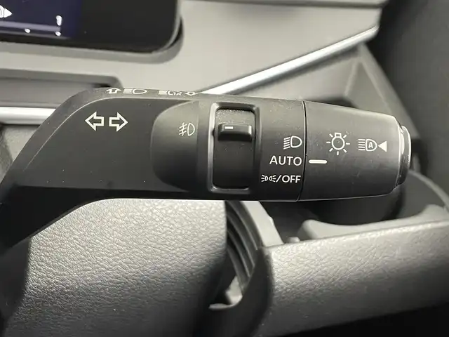 日産 オーラ G レザーエディション 大分県 2022(令4)年 5.2万km 黒 純正ディスプレイオーディオ/(Bluetooth/カープレイ/HDMI）/インテリジェントエマージェンシーブレーキ/踏み間違い衝突防止アシスト/標識検知機能/車線逸脱警報/ふらつき警報/車線逸脱防止支援システム/車両接近通報装置/ＢＯＳＥサウンド/全周囲カメラ/デジタルインナーミラー/ＢＳＭ/プロパイロット/ＴＶキャンセラー/ワイヤレス充電器/ビルトインＥＴＣ２．０/社外ドライブレコーダー前後/ＵＳＢ接続端子/プッシュスタート