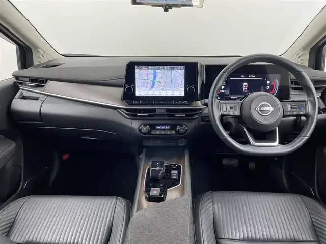 日産 オーラ G レザーエディション 大分県 2022(令4)年 5.2万km 黒 純正ディスプレイオーディオ/(Bluetooth/カープレイ/HDMI）/インテリジェントエマージェンシーブレーキ/踏み間違い衝突防止アシスト/標識検知機能/車線逸脱警報/ふらつき警報/車線逸脱防止支援システム/車両接近通報装置/ＢＯＳＥサウンド/全周囲カメラ/デジタルインナーミラー/ＢＳＭ/プロパイロット/ＴＶキャンセラー/ワイヤレス充電器/ビルトインＥＴＣ２．０/社外ドライブレコーダー前後/ＵＳＢ接続端子/プッシュスタート