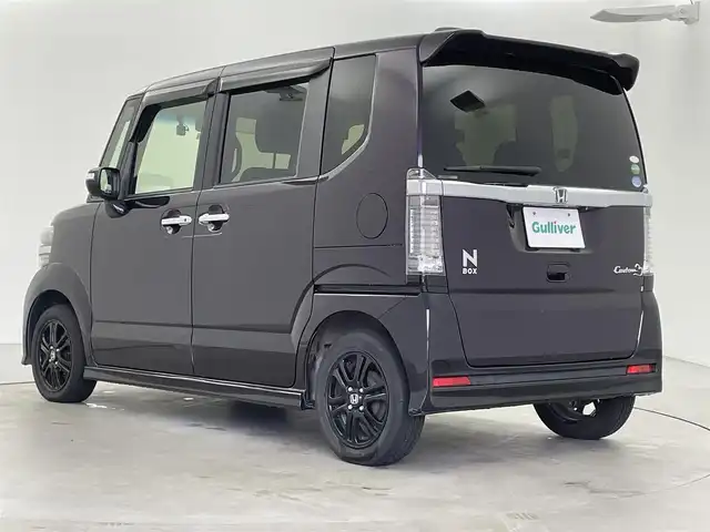 ホンダ Ｎ ＢＯＸ カスタム SSブラックSパッケージ 福井県 2016(平28)年 7.9万km プレミアムベルベットパープル・パール 純正ナビ　型式：ＶＸＭ－１７４ＶＦｉ/（ＣＤ／ＤＶＤ／ＦＭ／ＡＭ／ＴＶ／Ｉｐｏｄ／ＳＤ／ＵＳＢ／ＢＴ／ＡＵＸ）/両側パワースライドドア/シートヒーター/純正ビルトインETC/スペアキー/純正HIDライト/電格ミラー