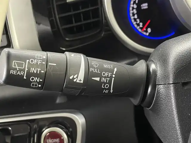 ホンダ Ｎ ＢＯＸ カスタム SSブラックSパッケージ 福井県 2016(平28)年 7.9万km プレミアムベルベットパープル・パール 純正ナビ　型式：ＶＸＭ－１７４ＶＦｉ/（ＣＤ／ＤＶＤ／ＦＭ／ＡＭ／ＴＶ／Ｉｐｏｄ／ＳＤ／ＵＳＢ／ＢＴ／ＡＵＸ）/両側パワースライドドア/シートヒーター/純正ビルトインETC/スペアキー/純正HIDライト/電格ミラー