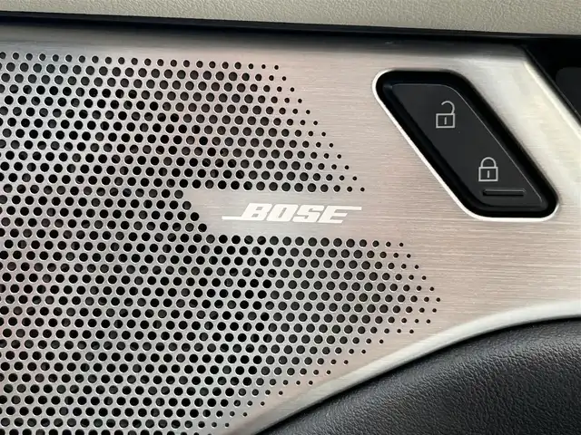 マツダ マツダ３ファストバック 15S 100周年特別記念車 岐阜県 2020(令2)年 6.8万km スノーフレイクホワイトパールマイカ BOSEプレミアムサウンド/マツダ純正ナビゲーション/マツダ・レーダー・クルーズ・コントロール(MRCC)/フルセグテレビ/アラウンドビューカメラ/Bluetooth/AppleCarPlay/CD・DVD再生/前後ドライブレコーダー/ETC/革シート/シートヒーター/パワーシート/純正フロアマット/オートライト/オートマチックハイビーム/LEDヘッドライト/純正アルミホイール