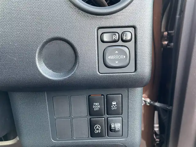 トヨタ スペイド F 島根県 2017(平29)年 4.3万km ダークブラウンマイカメタリック 登録時走行距離43075km/純正ナビ（フルセグTV・Bluetooth・CD・FM・AM）/バックカメラ/パワースライドドア/衝突被害軽減システム/レーンキープアシスト/ヘッドライトレベライザー/横滑り防止装置/電動格納ウィンカーミラー/ETC