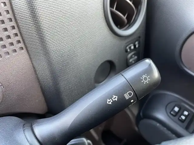 トヨタ スペイド F 島根県 2017(平29)年 4.3万km ダークブラウンマイカメタリック 登録時走行距離43075km/純正ナビ（フルセグTV・Bluetooth・CD・FM・AM）/バックカメラ/パワースライドドア/衝突被害軽減システム/レーンキープアシスト/ヘッドライトレベライザー/横滑り防止装置/電動格納ウィンカーミラー/ETC