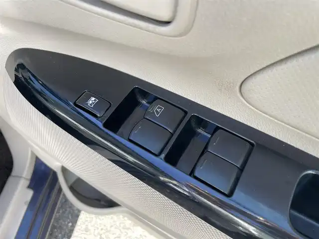 三菱 ｅＫワゴン M 新潟県 2013(平25)年 8.5万km パープリッシュネイビーパール ワンオーナー/社外ホイールスタッドレスタイヤ装着/アイドリングストップ/ドアバイザー/純正フロアマット/電動格納ドアミラー/レベライザー