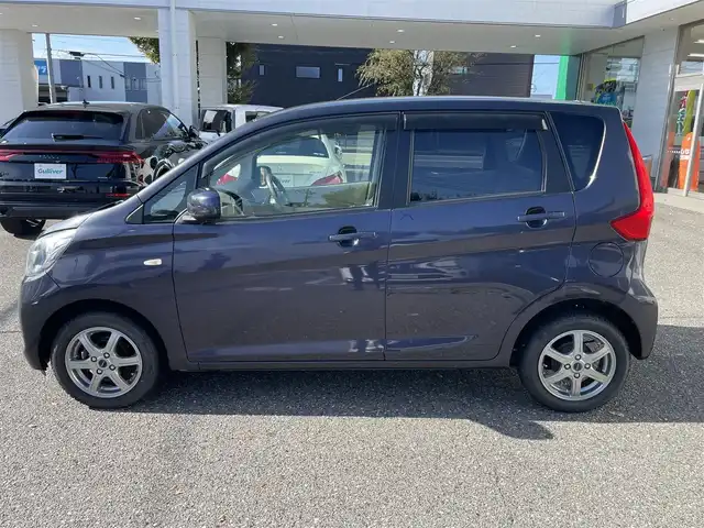 三菱 ｅＫワゴン M 新潟県 2013(平25)年 8.5万km パープリッシュネイビーパール ワンオーナー/社外ホイールスタッドレスタイヤ装着/アイドリングストップ/ドアバイザー/純正フロアマット/電動格納ドアミラー/レベライザー