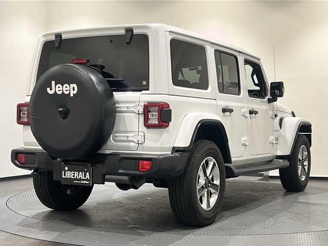 クライスラー・ジープ ジープ ラングラー アンリミテッド サハラ 新潟県 2020(令2)年 3.3万km ブライトホワイト サブウーハー付アルパイン製プレミアムスピーカー/オーディオナビゲーションシステムUconnect/純正ナビ/・フルセグTV/・Bluetooth・/・AM/FMラジオ/・USB・AUX/Apple CarPlay/AndroidAuto/ParkSense/ParkviewTMリアバックアップカメラ/アダプティブ クルーズ コントロール/ブラインドスポットモニター/リアクロスパスディテクション/LEDヘッドライト（オートレベリング機能）/・デイタイムランニングランプ/・オートハイビームヘッドライト/レザーシートJeepロゴ/フロントシートヒーター/ステアリングヒーター/ETC2.0