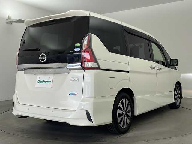 日産 セレナ ハイウェイスター G 兵庫県 2016(平28)年 6.5万km ブリリアントホワイトパール ・純正9インチナビ/・CD・DVD・Blu-ray・USB・SD・BT/・フルセグTV/・アラウンドビューモニター/・バックカメラ/・パーキングアシスト/・電子パーキングブレーキ/・オートホールド/・前方ドライブレコーダー/・ビルトインETC/・ハンズフリーパワースライドドア/・両側パワースライドドア/・プロパイロット/・車線逸脱警報/・車線逸脱防止支援/・エマージェンシーブレーキ/・標識検知/・クリアランスソナー/・ふらつき警報/・レーダークルーズコントロール/・横滑り防止装置/・インテリジェントルームミラー/・アイドリングストップ/・革巻きステアリング/・ステアリングスイッチ/・ドアバイザー/・ウインカーミラー/・フォグランプ/・LEDヘッドランプ/・電動格納ミラー/・純正フロアマット/・純正アルミホイール/・スマートキー/・プッシュスタート/・2列目サンシェード
