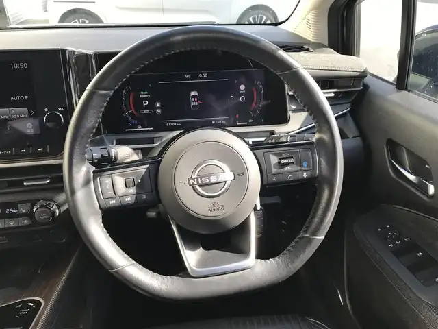 日産 オーラ G レザーエディション 富山県 2022(令4)年 6.2万km 黒 BOSEサウンド/純正ナビ/フルセグTV/Bluetooth/全周囲カメラ/ドライブレコーダー/デジタルインナーミラー/プロパイロット/衝突被害軽減ブレーキ/コーナーセンサー/レーンキープアシスト/レーダークルーズコントロール/レザーシート/シートヒーター/プッシュスタート/スマートキー/ETC2.0