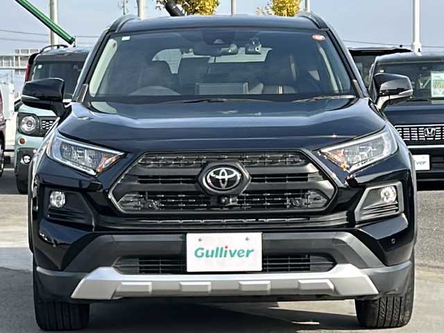 トヨタ ＲＡＶ４ アドベンチャー 徳島県 2021(令3)年 1.6万km アティチュードブラックマイカ 純正メモリナビ/（BT/フルセグ/USB）/4WD/全方位カメラ/追従式クルーズコントロール/ブラインドスポットモニター/前後コーナーセンサー/合皮シート/純正19インチAW/LEDヘッドライト/純正フロアマット/前席パワーシート/ドライブレコーダー/ビルトインETC