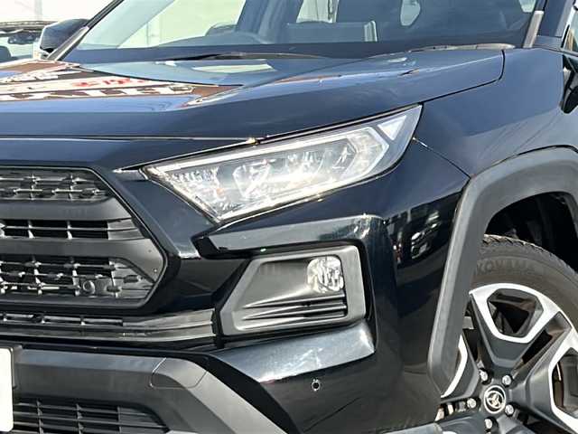 トヨタ ＲＡＶ４ アドベンチャー 徳島県 2021(令3)年 1.6万km アティチュードブラックマイカ 純正メモリナビ/（BT/フルセグ/USB）/4WD/全方位カメラ/追従式クルーズコントロール/ブラインドスポットモニター/前後コーナーセンサー/合皮シート/純正19インチAW/LEDヘッドライト/純正フロアマット/前席パワーシート/ドライブレコーダー/ビルトインETC