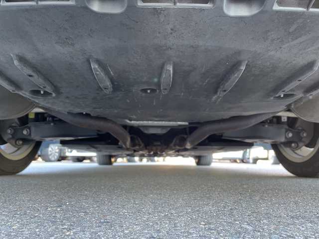 レクサス ＧＳ 250 Iパッケージ 群馬県 2013(平25)年 6.4万km ホワイトパールクリスタルシャイン 純正HDDナビ/CD・DVD・BT・フルセグ/プレミアムサウンドシステム/バックカメラ/ビルトインETC/パドルシフト/クルーズコントロール/レザーシート・パワーシート/シートヒーター・ベンチレーション/ステアリングヒーター/電動リアシェード/LEDヘッドライト/ヘッドライトウォッシャー/TVキット/取説・保証書/スマートキー×2/カードキー