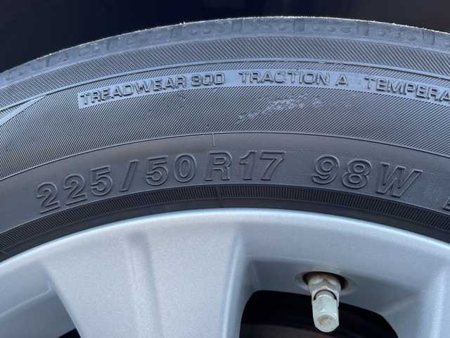 レクサス ＧＳ 250 Iパッケージ 群馬県 2013(平25)年 6.4万km ホワイトパールクリスタルシャイン 純正HDDナビ/CD・DVD・BT・フルセグ/プレミアムサウンドシステム/バックカメラ/ビルトインETC/パドルシフト/クルーズコントロール/レザーシート・パワーシート/シートヒーター・ベンチレーション/ステアリングヒーター/電動リアシェード/LEDヘッドライト/ヘッドライトウォッシャー/TVキット/取説・保証書/スマートキー×2/カードキー