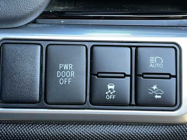 トヨタ エスティマ ハイブリッド アエラス 長野県 2016(平28)年 6.4万km ホワイトパールクリスタルシャイン ４ＷＤ/純正9型ナビフルセグTV/12.1型フリップダウンモニター/両側パワースライドドア/純正17インチアルミ/純性ＯＰモデリスタサス/バックカメラ/ＥＴＣ２・０/パワーシート/プッシュスタート/レーンキープアシスト/取説・スペアキー/ワンオーナー