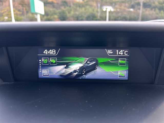 スバル インプレッサ スポーツ 1．6i－Lアイサイト 佐賀県 2018(平30)年 3.4万km クリスタルホワイトP 社外7インチナビゲーション/ETC/パドルシフト/バックモニター/サイドモニター/プリクラッシュブレーキ/純正16インチアルミホイール/車線逸脱警報機能/全車速追従機能付クルーズコントロール/車線逸脱抑制機能/スバルリヤビークルディテクション/ヒルスタートアシスト/LEDヘッドライト/フォグランプ/スマートキー