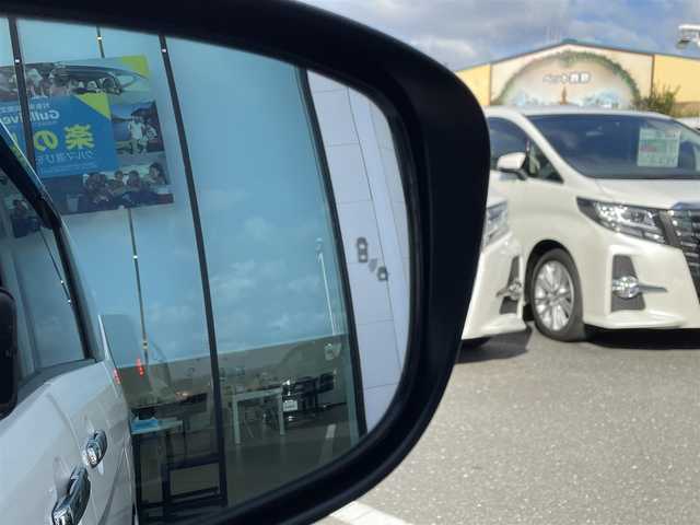 日産 セレナ ハイウェイスター V 愛媛県 2020(令2)年 4.8万km ブリリアントホワイトパール 純正ナビ/純正フリップダウンモニター/(CD/DVD/iPod/SD)/フルセグTV/アラウンドビューモニター/ETC/両側パワースライドドア/衝突軽減ブレーキ/コーナーセンサー/ブラインドスポットモニター/前方ドライブレコーダー/LEDヘッドライト/オートライト/フォグランプ/純正フロアマット/ドアバイザー/ステアリングスイッチ