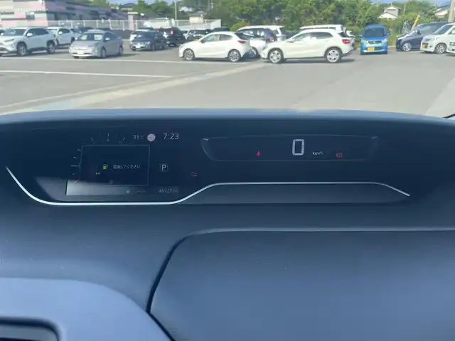 日産 セレナ ハイウェイスター V 愛媛県 2020(令2)年 4.8万km ブリリアントホワイトパール 純正ナビ/純正フリップダウンモニター/(CD/DVD/iPod/SD)/フルセグTV/アラウンドビューモニター/ETC/両側パワースライドドア/衝突軽減ブレーキ/コーナーセンサー/ブラインドスポットモニター/前方ドライブレコーダー/LEDヘッドライト/オートライト/フォグランプ/純正フロアマット/ドアバイザー/ステアリングスイッチ