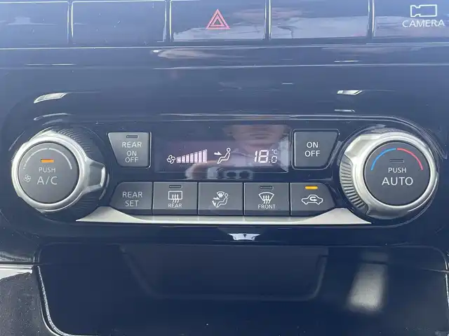 日産 セレナ ハイウェイスター V 愛媛県 2020(令2)年 4.8万km ブリリアントホワイトパール 純正ナビ/純正フリップダウンモニター/(CD/DVD/iPod/SD)/フルセグTV/アラウンドビューモニター/ETC/両側パワースライドドア/衝突軽減ブレーキ/コーナーセンサー/ブラインドスポットモニター/前方ドライブレコーダー/LEDヘッドライト/オートライト/フォグランプ/純正フロアマット/ドアバイザー/ステアリングスイッチ