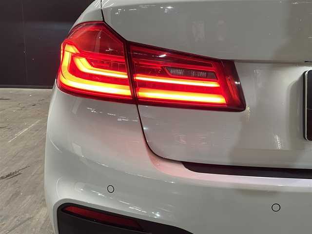 ＢＭＷ ５２３ｄ Mスポーツ 群馬県 2018(平30)年 5.2万km アルピンホワイトⅢ ACC/フルセグTV/360度カメラ/前席パワーシート/オートハイビーム/コーナーセンサー/禁煙車/ワイヤレス充電/純正19インチAW/ブラインドスポットモニター/純正HDDナビ/電動リアゲート/ETC2.0/パークアシスト