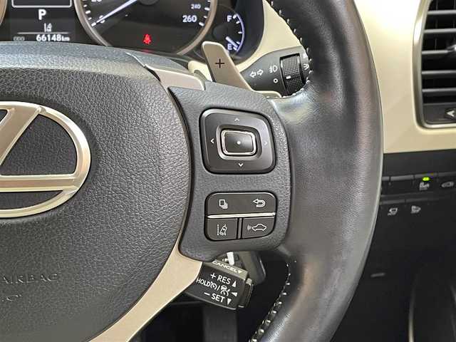 レクサス ＮＸ 300h バージョンL 岩手県 2020(令2)年 6.7万km ソニッククォーツ 4WD/寒冷地仕様/本革シート/ワンオーナー/パドルシフト/ドラレコ/純正ナビ/パワーバックドア/シートヒーター/ETC2.0/夏タイヤ積み込み/LEDヘッドライト/全周囲カメラ/ダブルサイドエアバック/コーナーセンサー/クルーズコントロール