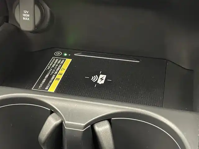 ホンダ ＺＲ－Ｖ ハイブリッド e:HEV Z 滋賀県 2024(令6)年 1.2万km クリスタルブラックパール 禁煙車/純正9型ナビ/【フルセグTV/Bluetooth/USB】/前後ドラレコ/ETC2.0/マルチビューカメラ/BOSEサウンド/ホンダセンシング/●衝突軽減ブレーキ/●先行車発進お知らせ機能/●歩行者事故低減ステアリング/●路外逸脱抑制機能/●標識認識機能/●渋滞追従機能付アダプティブクルーズコントロール/●車線維持支援システム/●トラフィックジャムアシスト/●ブラインドスポットインフォメーション/●誤発進抑制機能/●後方誤発進抑制機能/●近距離衝突軽減ブレーキ/●パーキングセンサーシステム/●後退出庫サポート/●オートハイビーム/パワーシート/ドライビングポジションシステム/シートヒーター/ステアリングヒーター/ワイヤレス充電/ハンズフリーパワーバックドア/LEDヘッドライト/オートブレーキホールド