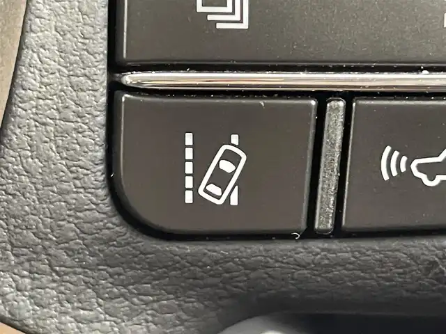 レクサス ＮＸ 300h Iパッケージ 群馬県 2020(令2)年 4.5万km アンバークリスタルシャイン パノラミックビューモニター/ブラインドスポットモニター/リヤクロストラフィックアラート/＝＝＝＝＝＝/純正10.3インチワイドディスプレイナビ（AM/FM/Bluetooth/SD/USB/AUX/DVD/CD）/レクサスセーフティシステム＋/ ・プリクラッシュセーフティシステム/ ・レーンディパーチャーアラート/ ・アダプティブハイビームシステム/ ・レーダークルーズコントロール(全車速追従機能付)/パワーバックドア/パドルシフト/クリアランスソナー/ビルトインETC2.0/前席パワーシート(運転席側ポジションメモリ付)/前席シートヒーター/ステアリングヒーター/三眼フルLEDヘッドランプ/純正前後ドライブレコーダー(DRD-H68)/プッシュスタート/スマートキー/スペアキー有
