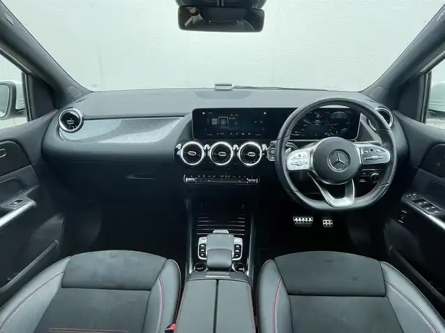 メルセデス・ベンツ Ｂ２００ｄ 東京都 2019(令1)年 2.9万km ポーラホワイト AMGラインパッケージ/・18インチAW/・レザーARTICO ダッシュボード/・ステンレス　アクセル&ブレーキペダル/・LEDインテリジェントライトシステム/・アダプティブハイビームアシストプラス/レーダーセーフティPkG/・アクティブディスタンスアシスト・ディストロニック/・アクティブブレーキアシスト/・PRE-SAFE/・PREーSAFE＋/・PRE-SAFEサウンド/アクティブブレーンキーピングアシスト/・アクティブステアリングアシスト/プライバシーガラス/バックカメラ/メモリ付きパワーシート/・ハーフレザー/・シートヒーター