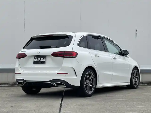 メルセデス・ベンツ Ｂ２００ｄ 東京都 2019(令1)年 2.9万km ポーラホワイト AMGラインパッケージ/・18インチAW/・レザーARTICO ダッシュボード/・ステンレス　アクセル&ブレーキペダル/・LEDインテリジェントライトシステム/・アダプティブハイビームアシストプラス/レーダーセーフティPkG/・アクティブディスタンスアシスト・ディストロニック/・アクティブブレーキアシスト/・PRE-SAFE/・PREーSAFE＋/・PRE-SAFEサウンド/アクティブブレーンキーピングアシスト/・アクティブステアリングアシスト/プライバシーガラス/バックカメラ/メモリ付きパワーシート/・ハーフレザー/・シートヒーター