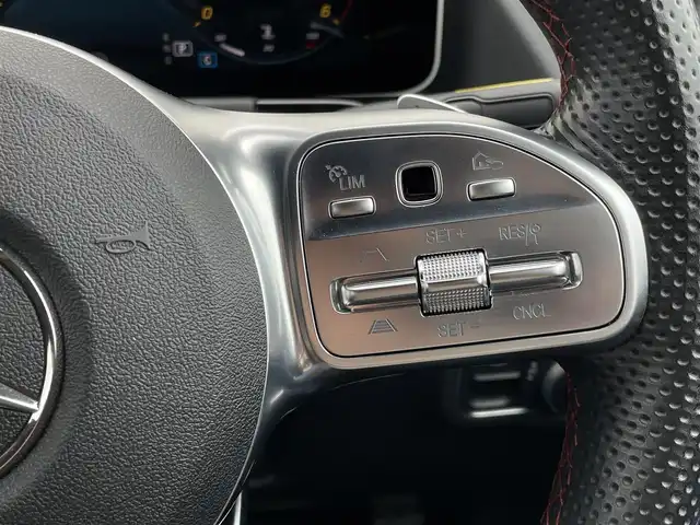 メルセデス・ベンツ Ｂ２００ｄ 東京都 2019(令1)年 2.9万km ポーラホワイト AMGラインパッケージ/・18インチAW/・レザーARTICO ダッシュボード/・ステンレス　アクセル&ブレーキペダル/・LEDインテリジェントライトシステム/・アダプティブハイビームアシストプラス/レーダーセーフティPkG/・アクティブディスタンスアシスト・ディストロニック/・アクティブブレーキアシスト/・PRE-SAFE/・PREーSAFE＋/・PRE-SAFEサウンド/アクティブブレーンキーピングアシスト/・アクティブステアリングアシスト/プライバシーガラス/バックカメラ/メモリ付きパワーシート/・ハーフレザー/・シートヒーター