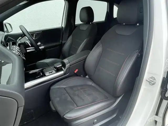 メルセデス・ベンツ Ｂ２００ｄ 東京都 2019(令1)年 2.9万km ポーラホワイト AMGラインパッケージ/・18インチAW/・レザーARTICO ダッシュボード/・ステンレス　アクセル&ブレーキペダル/・LEDインテリジェントライトシステム/・アダプティブハイビームアシストプラス/レーダーセーフティPkG/・アクティブディスタンスアシスト・ディストロニック/・アクティブブレーキアシスト/・PRE-SAFE/・PREーSAFE＋/・PRE-SAFEサウンド/アクティブブレーンキーピングアシスト/・アクティブステアリングアシスト/プライバシーガラス/バックカメラ/メモリ付きパワーシート/・ハーフレザー/・シートヒーター