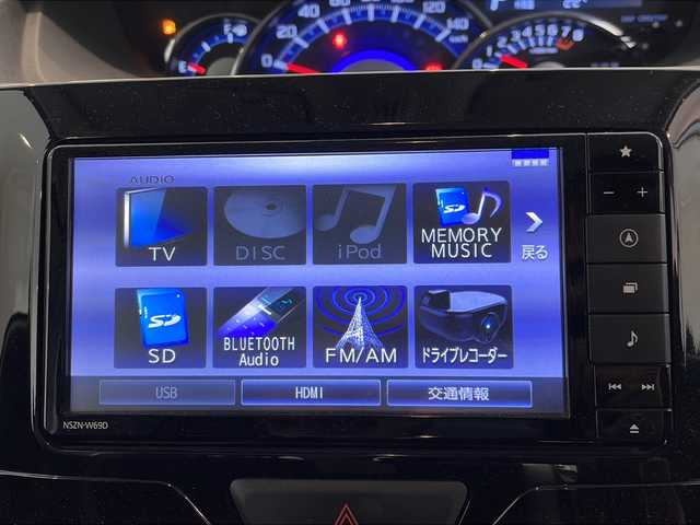 ダイハツ タント カスタム RS SA Ⅲ 福井県 2018(平30)年 4.7万km パールホワイトⅢ 純正7インチナビ/フルセグTV/バックカメラ/ETC/ドライブレコーダー/両側パワースライドドア/シートヒーター/衝突軽減ブレーキ/オートライト/オートハイビーム/LEDヘッドライト/LEDフォグランプ/プッシュスタート/スマートキー/純正AW/純正フロアマット/ステアリングスイッチ/ウィンカーミラー