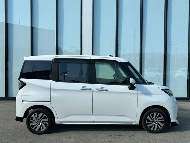 トヨタ タンク カスタムG S 大阪府 2017(平29)年 3.5万km パールホワイトⅢ 純正９インチナビ/  フルセグTV/CD/DVD/Bluetooth/USB/バックモニター/衝突軽減ブレーキ/横滑り防止装置/両側パワースライドドア/クルーズコントロール/レーンキープアシスト/アイドリングストップ/純正14インチアルミホイール/純正フロアマット/プッシュスタート/スマートキー/ＥＴＣ/ＬＥＤライト