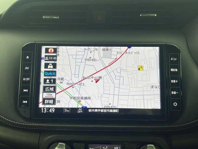 日産 キックス X 栃木県 2021(令3)年 2.2万km ブリリアントホワイトパール プロパイロット/純正9型ナビ/　　CD/DVD/Bluetooth/AM/FM/フルセグTV/アラウンドビューモニター/ビルトインETC/エマージェンシーブレーキ/オートハイビーム/ハンドル支援/側方支援/駐車支援/ふらつき警報/前後コーナーセンサー/インテリジェントルームミラー/純正ドライブレコーダー/純正17インチAW/純正フロアマット/純正ドアバイザー/ハーフレザー/シートヒーター/オートライト/LEDヘッドライト/フォグランプ/ステアリングヒーター/電子パーキング/オートブレーキホールド/プッシュスタート/スマートキー/スペア１本