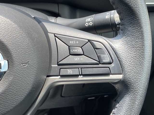 日産 セレナ ハイウェイスター Vセレクション 佐賀県 2018(平30)年 5.8万km ブリリアントホワイトパール ALPINEナビ/ALPINEフリップダウンモニター/アラウンドビューモニター/両側パワースライドドア/エマージェンシーブレーキ/LDW/クルーズコントロール/パーキングアシスト/アイドリングストップ/ETC/ステアリングリモコン/プッシュスタート/インテリジェントキー/LEDヘッドライト/フォグライト/純正アルミホイール