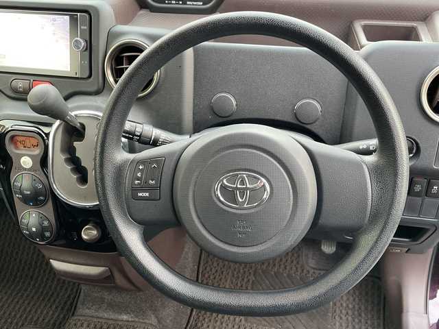 トヨタ スペイド F ジャック 埼玉県 2014(平26)年 4.1万km ボルドーマイカメタリック 純正メモリナビ/　DTV/CD/DVD/SD/SD REC/BT/片側パワースライドドア/バックカメラ/ドアバイザー/スマートキー/スペアキー×1/プッシュスタート/ETC/電動格納ミラー/オートライト