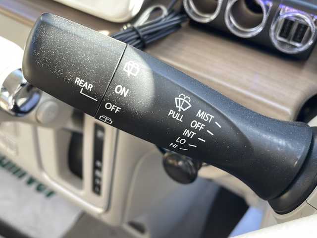 スズキ ラパン X 岩手県 2015(平27)年 6.6万km フレンチミントパールメタリック 純正メモリーナビ/AM/FM/CD/DVD/Bluetooth/フルセグTV/バックカメラ/全方位カメラ/ビルトインETC/衝突被害軽減ブレーキ/横滑り防止装置/アイドリングストップ/シートヒーター/オートライト/LEDヘッドライト/フォグランプ/スマートキー/プッシュスタート/電動格納ミラー/純正14インチAW/純正フロアマット/純正ドアバイザー/保証書/取扱説明書/ルーフキャリア